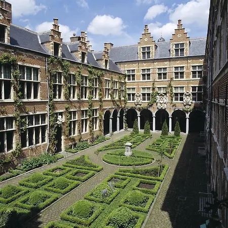 Daire City Apartments Antwerpen