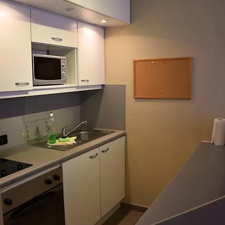 City Apartments Antwerpen * Antuérpia