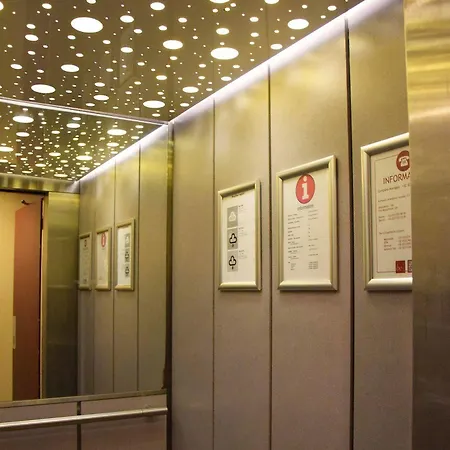 Apartamento City Apartments Antwerpen Antuérpia