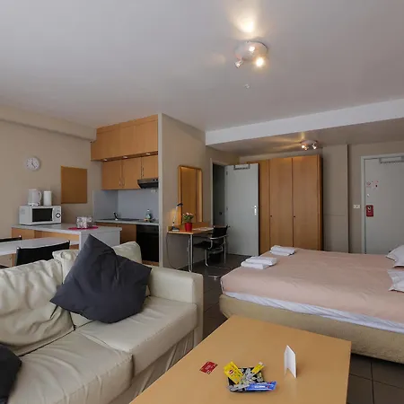 City Apartments Antwerpen * Antuérpia
